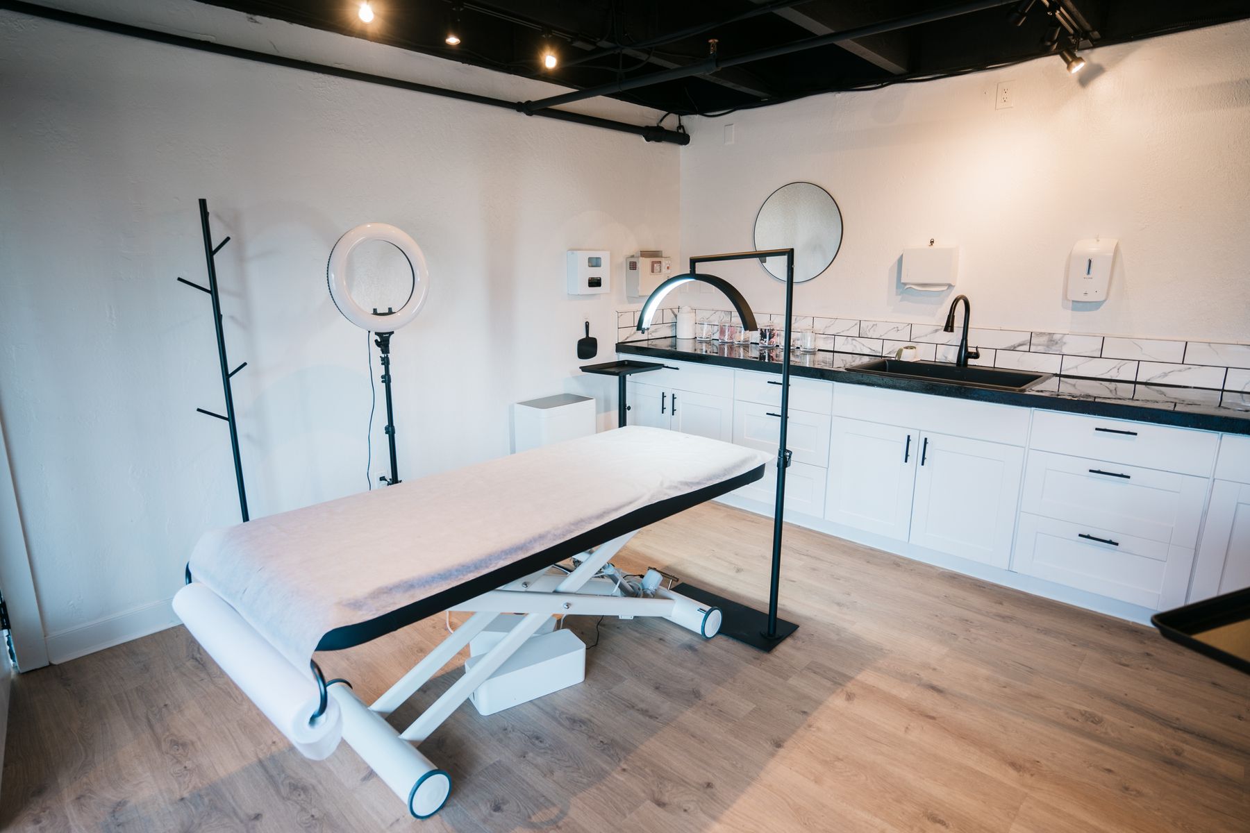 Bright medical aesthetics studio